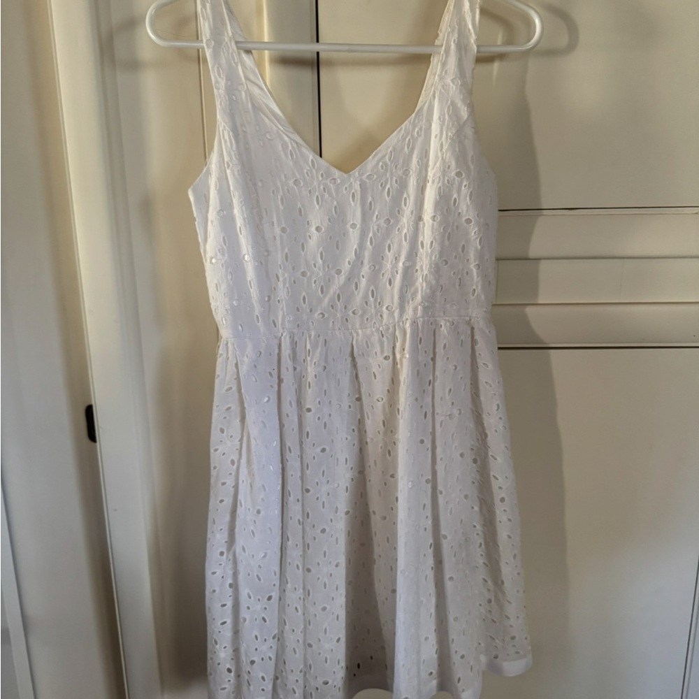 Elegant White Midi Sundress